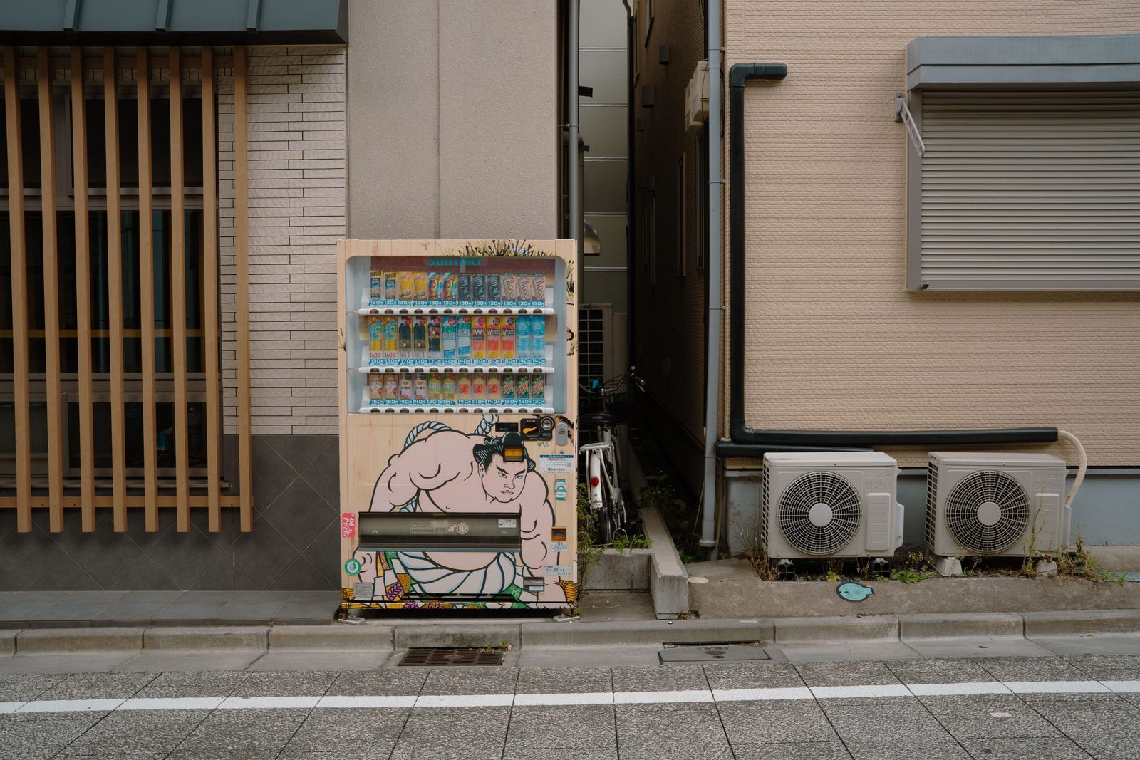 ビジネスを支えるATMメンテナンス
